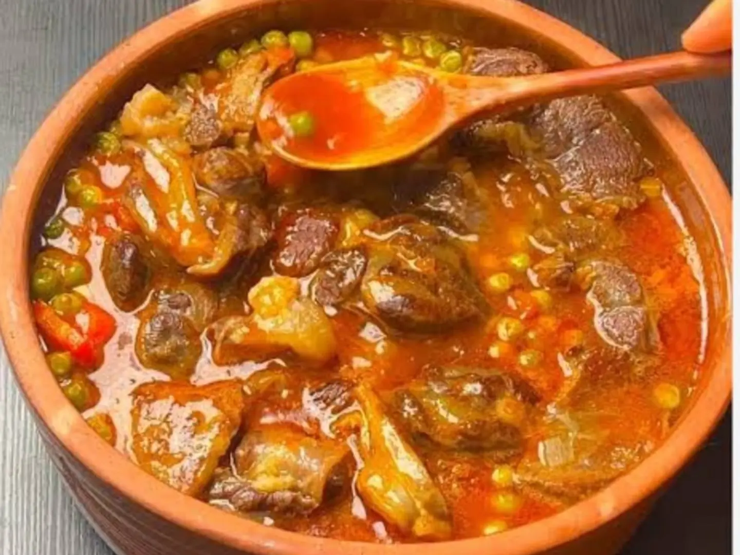 طاجن لحم خضار مشكل مع الرز