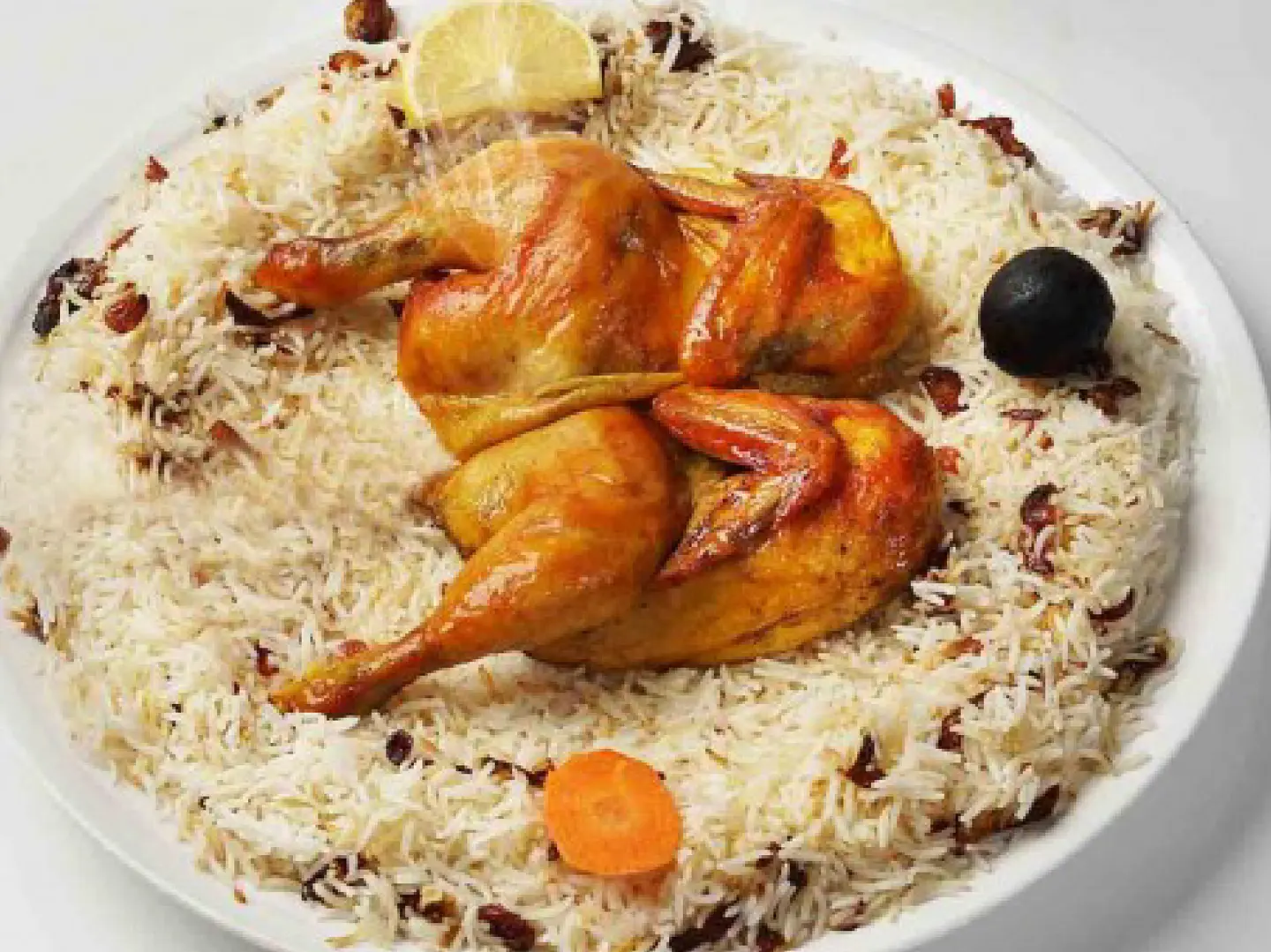 حبة دجاج مندي مع الرز