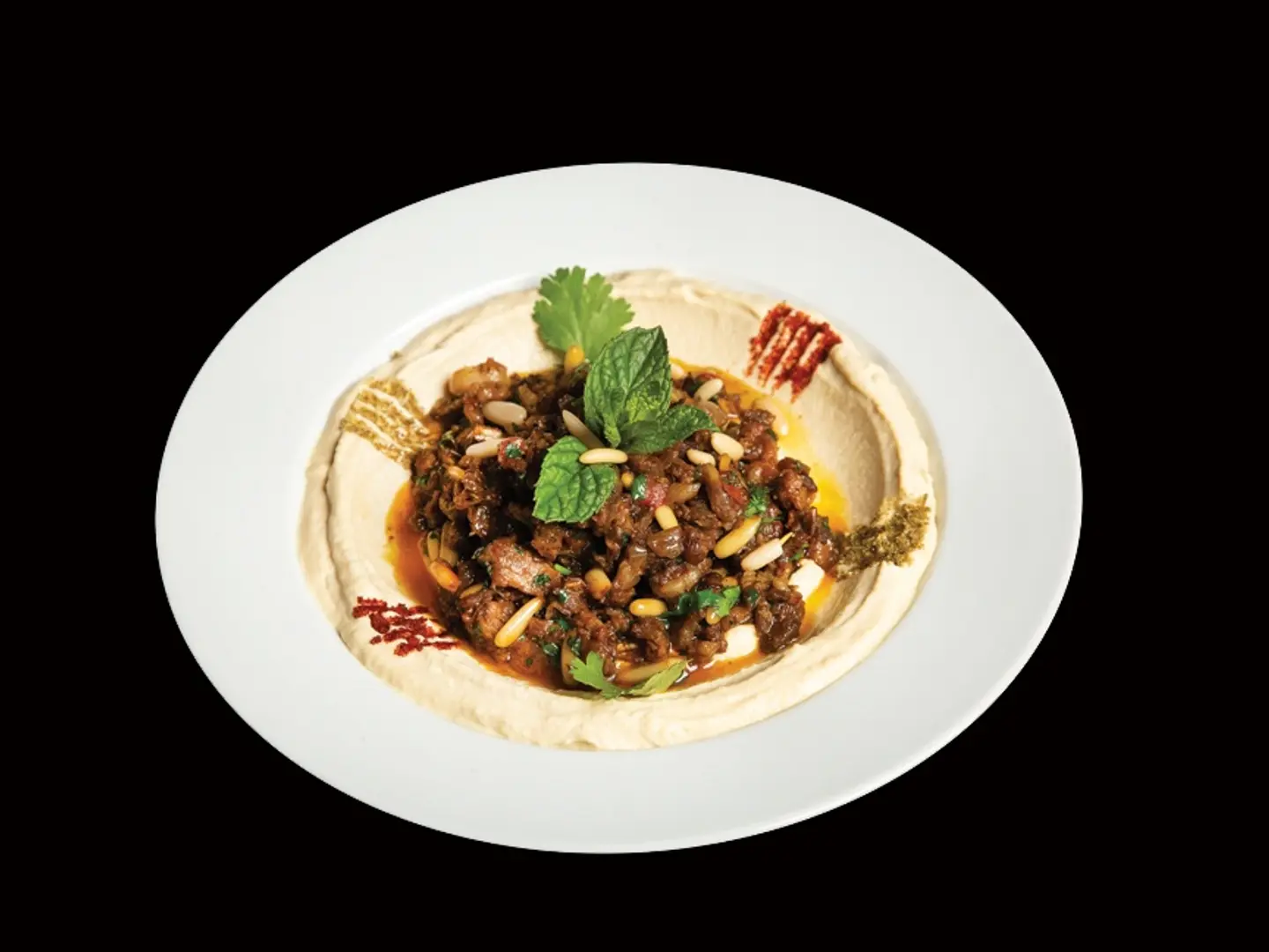 حمص باللحم والصنوبر