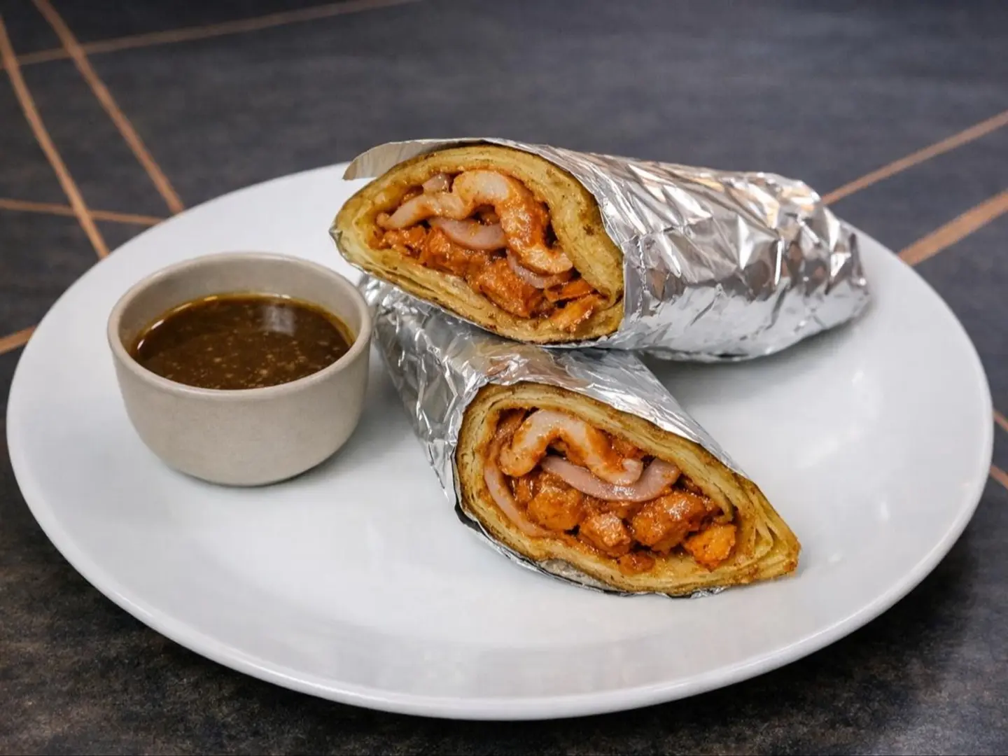 Chicken Merath Special Roll