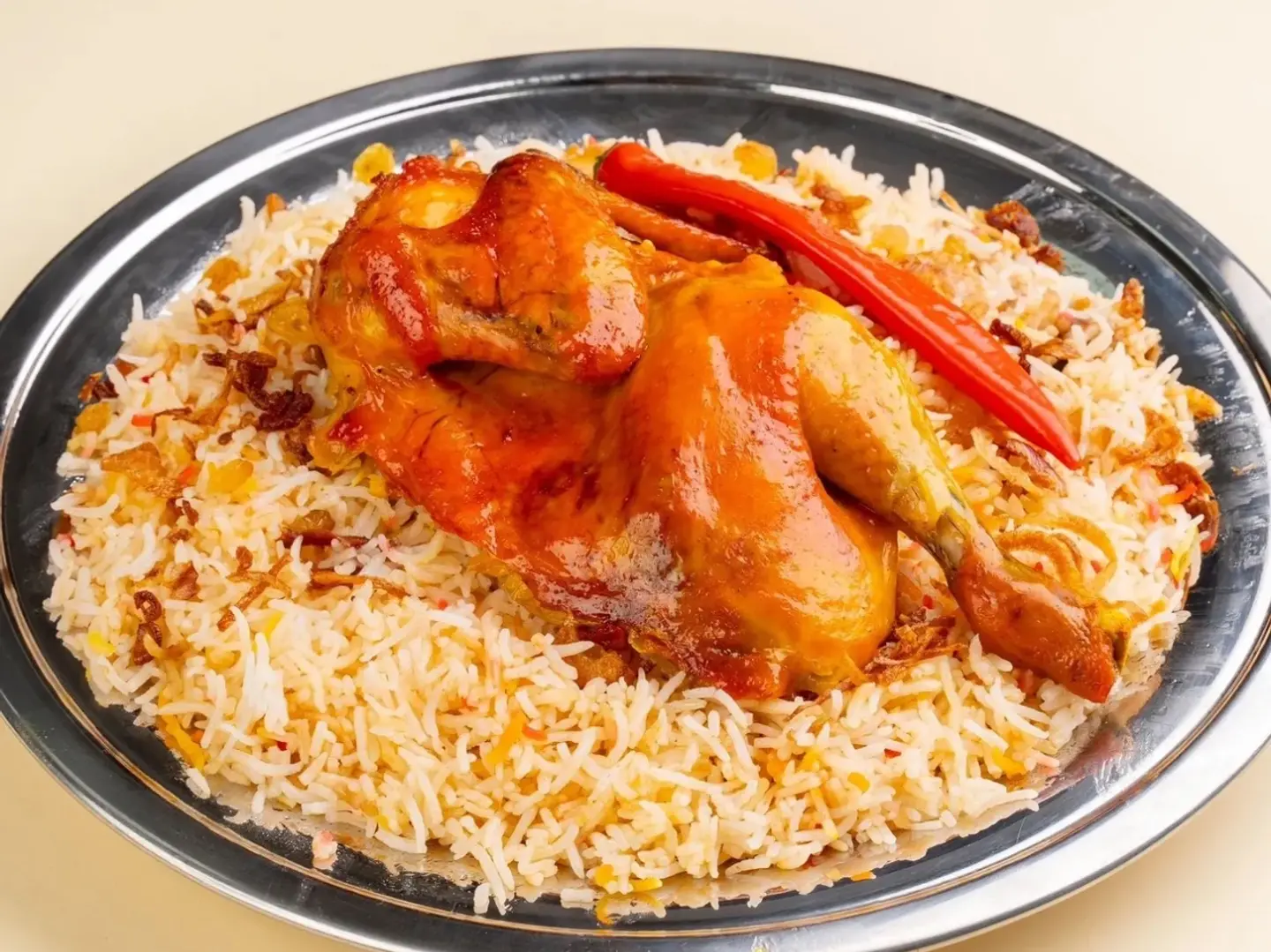 نصف حبه دجاج مندي أرز مندي
