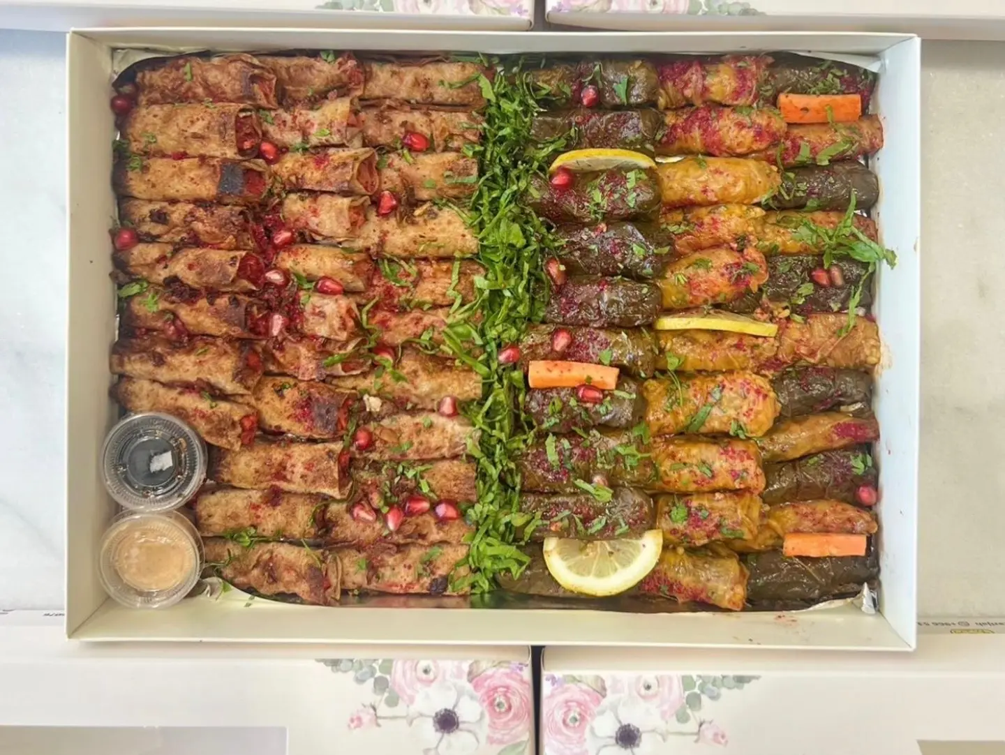 ملفوف وورق عنب ومسخن كبير