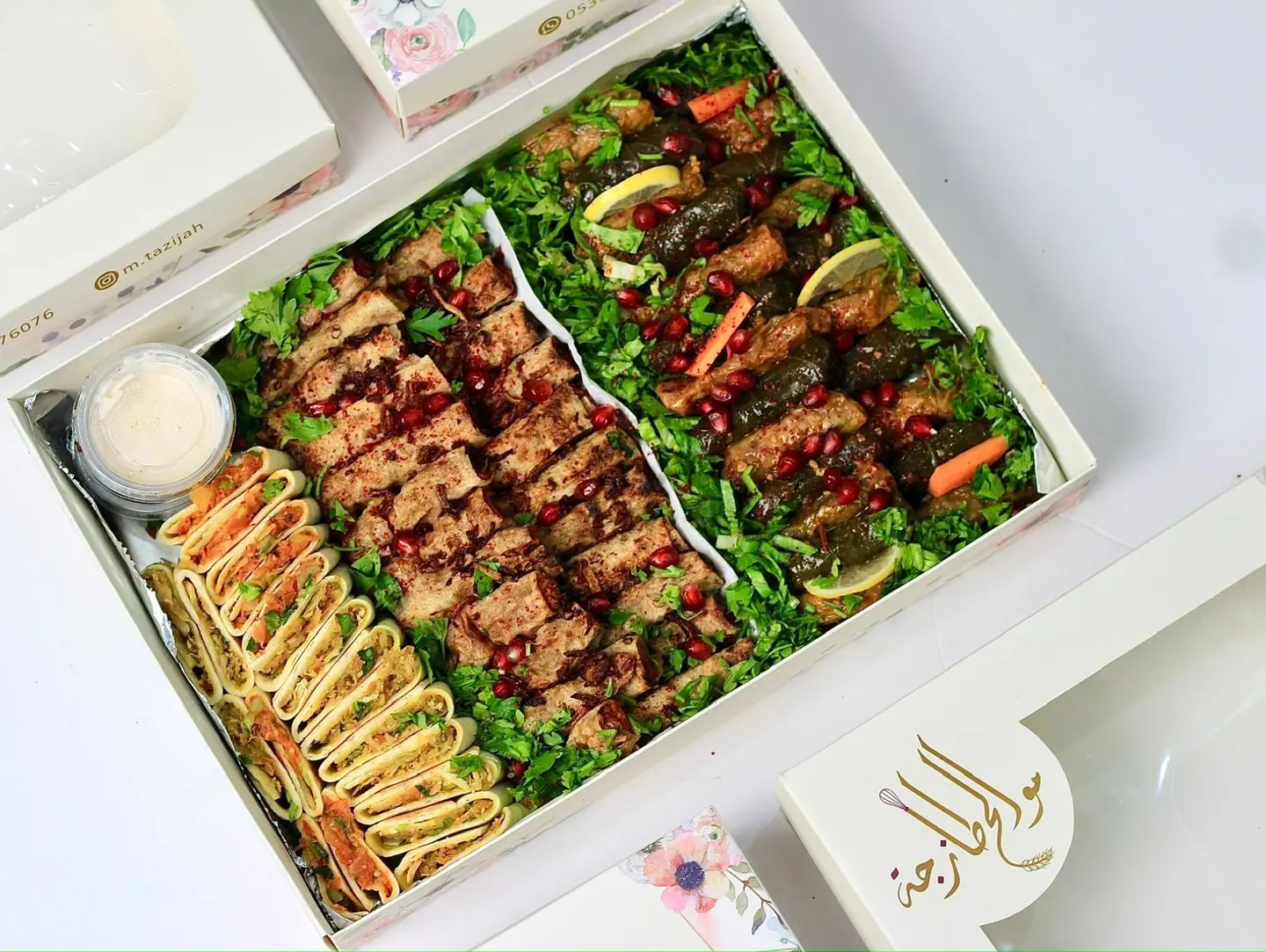 ملفوف وورق عنب ومسخن وفطائر كبير