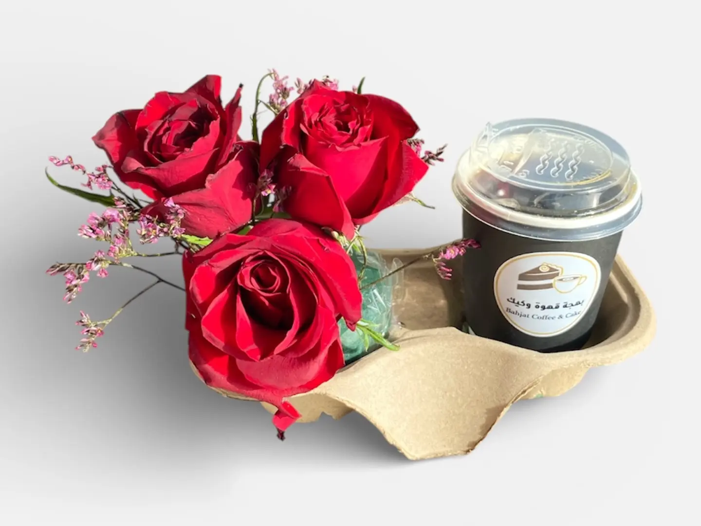 قهوة اليوم مع ورد اهداء