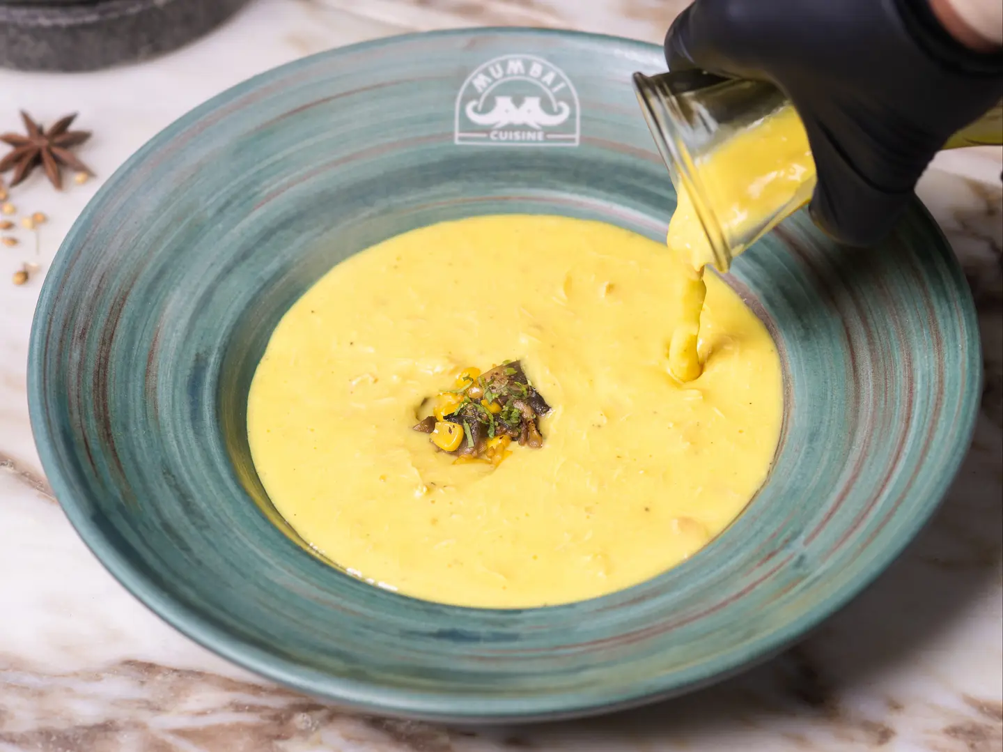 شوربة الدجاج الكريمية