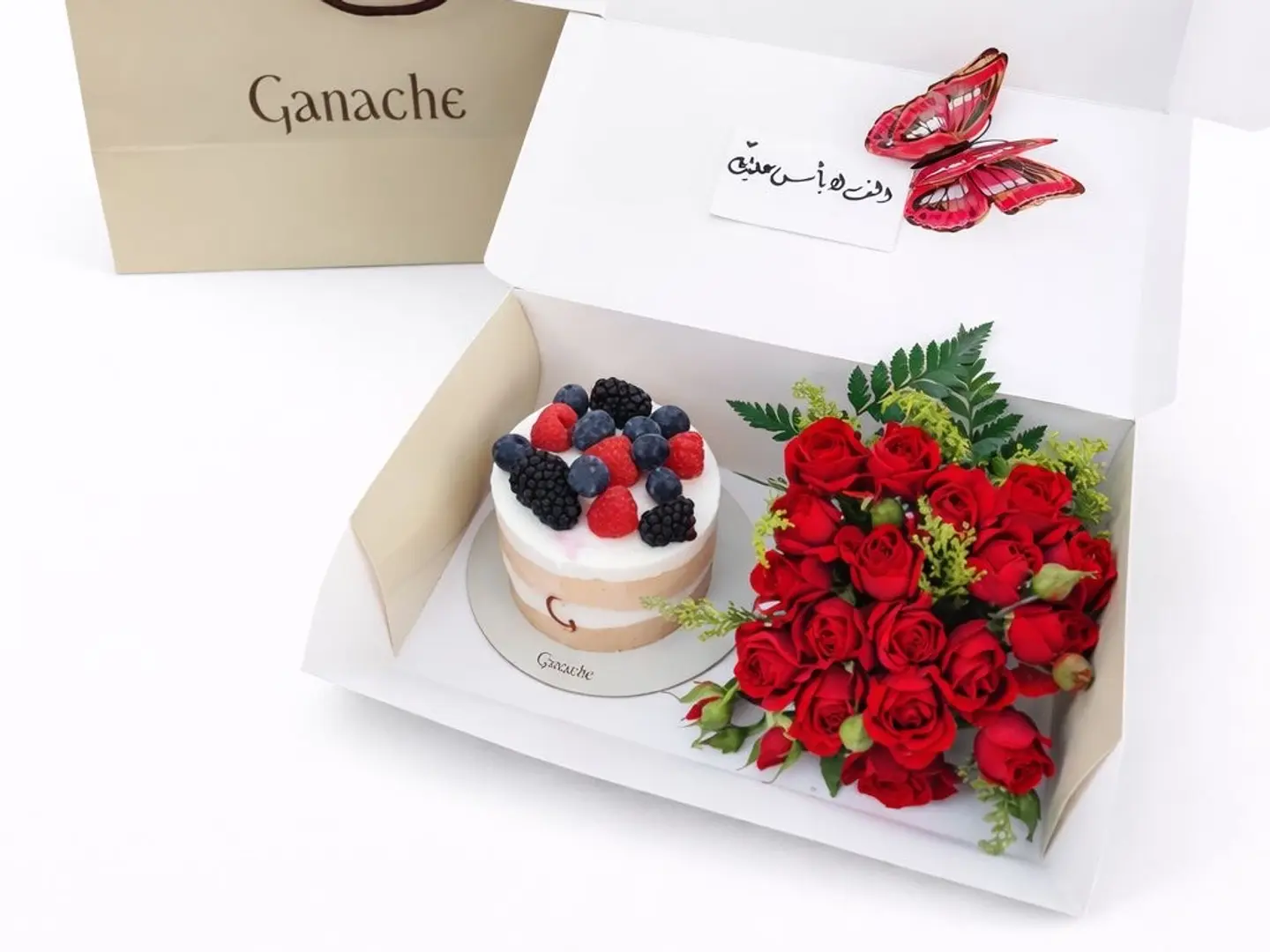 Natural Flower Box With Ganache Cake