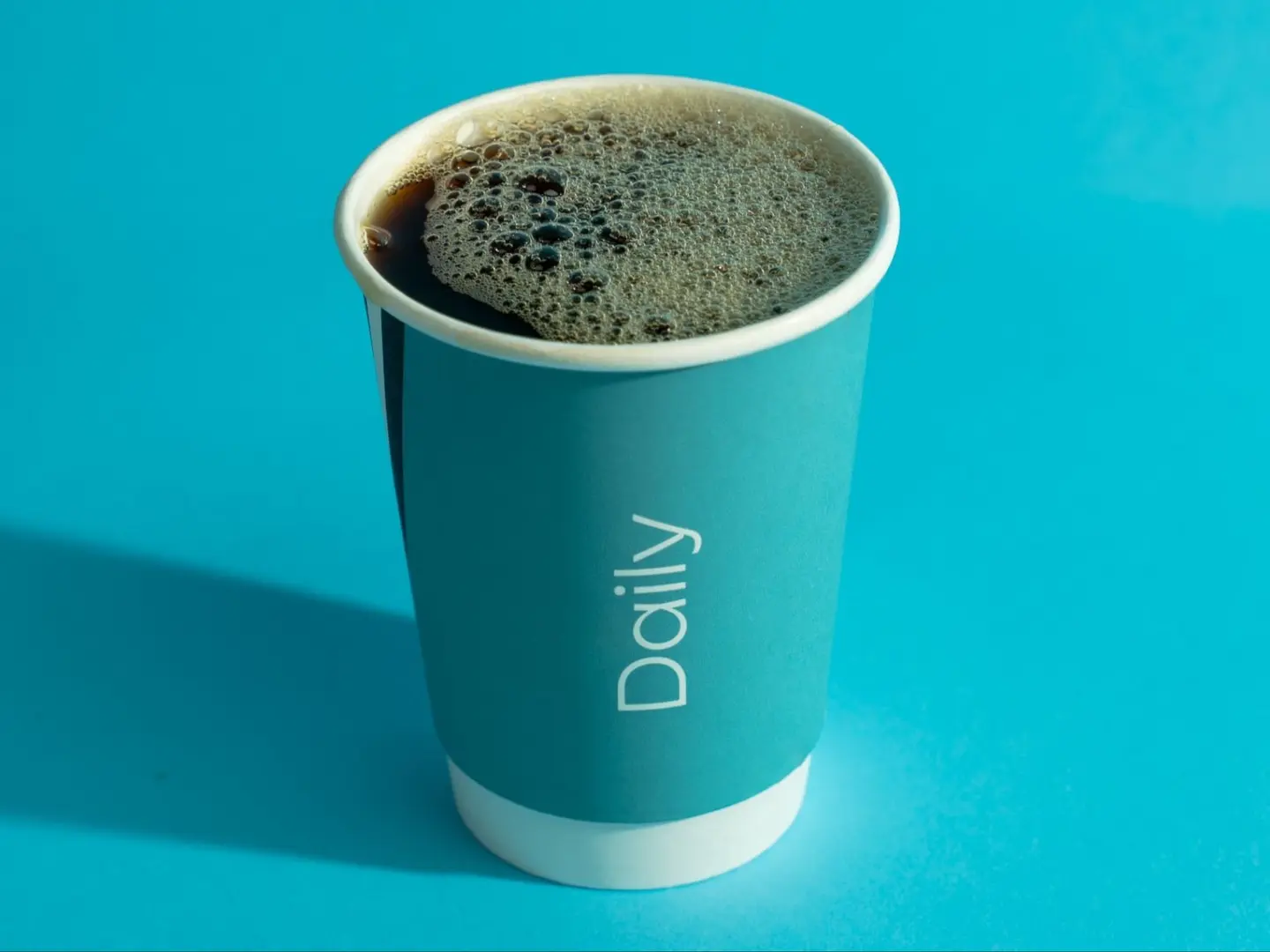 قهوة اليوم حار - كبير