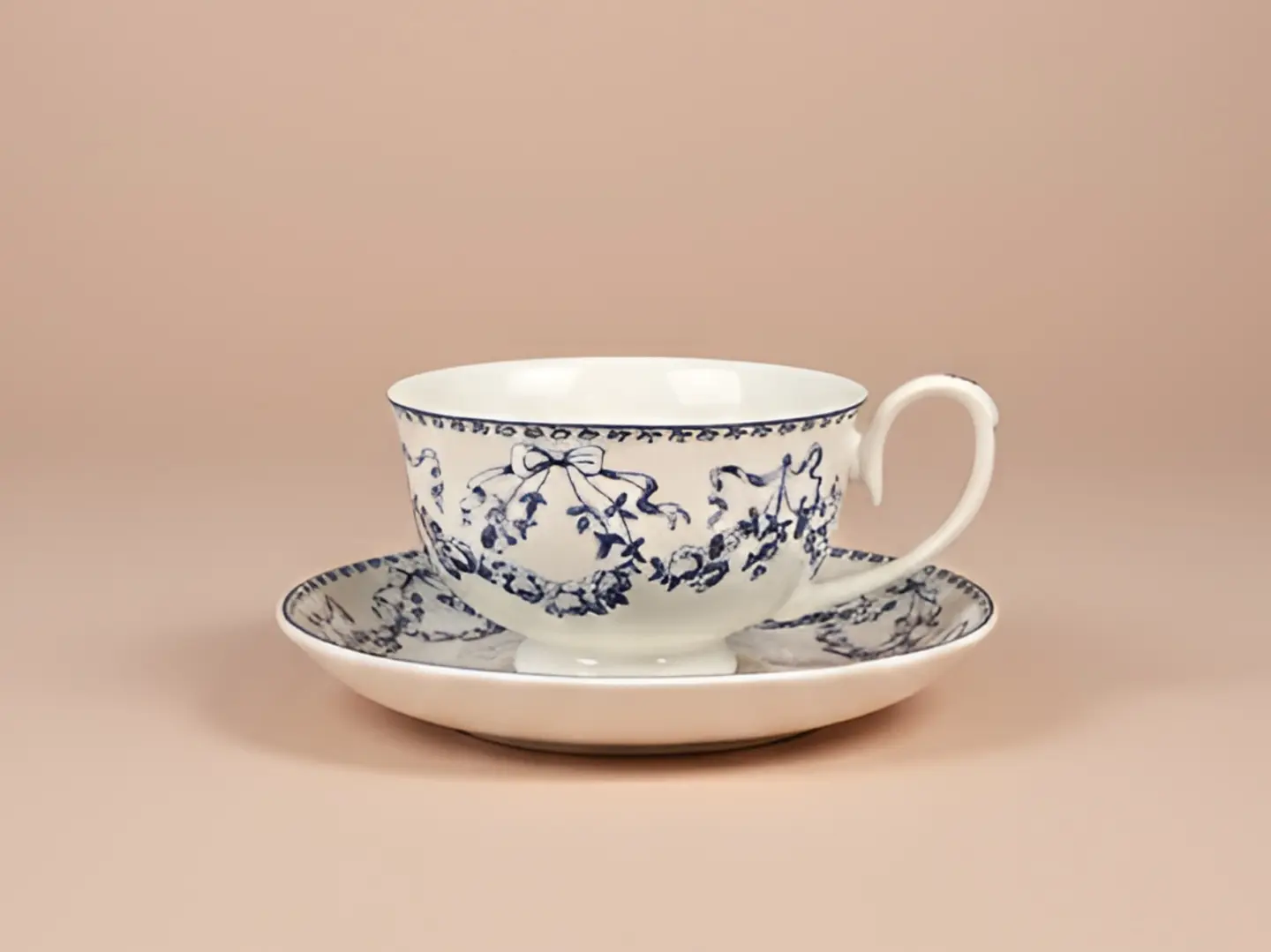 فيونكة بلو كوب