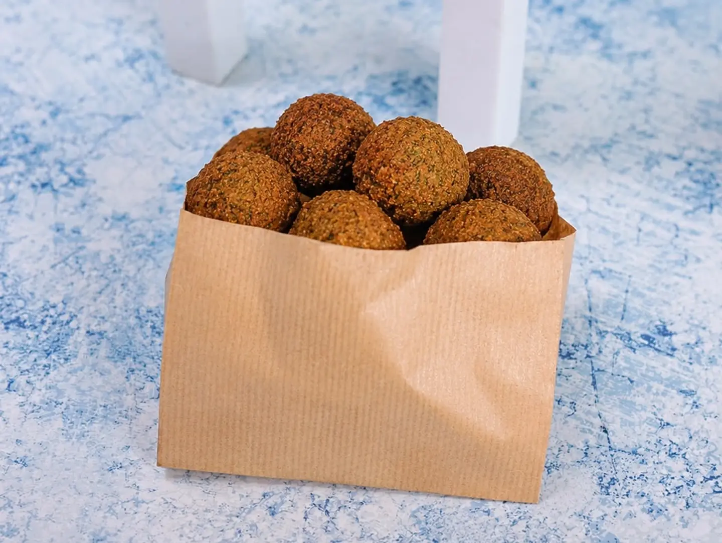 6 حبات فلافل