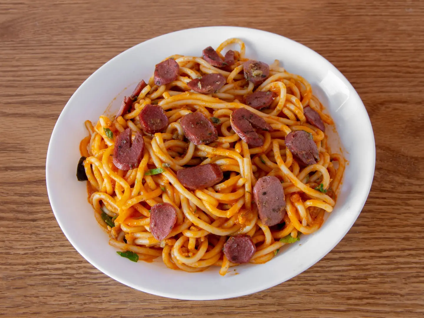 Spaghetti Bolognese With Sausages Large