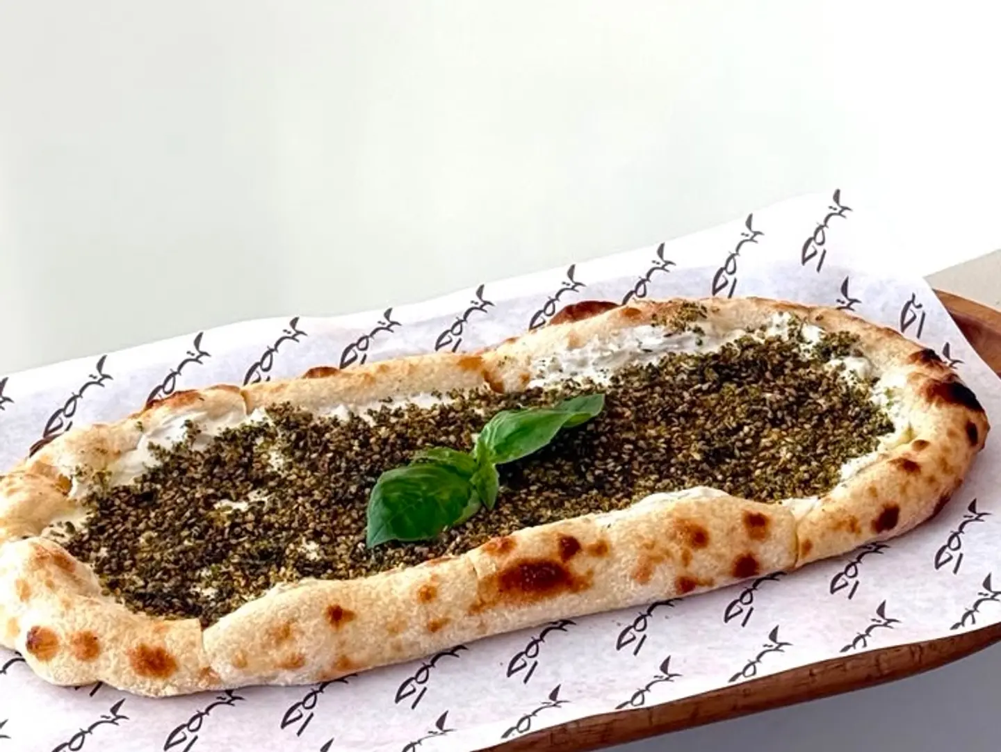 لبنه بالزعتر