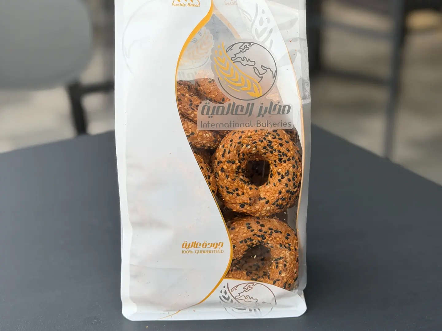 كعك محلى بالسمسم و حبة البركة