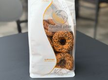 كعك محلى بالسمسم و حبة البركة