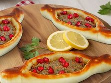 فطائر مشكلة للقطعة