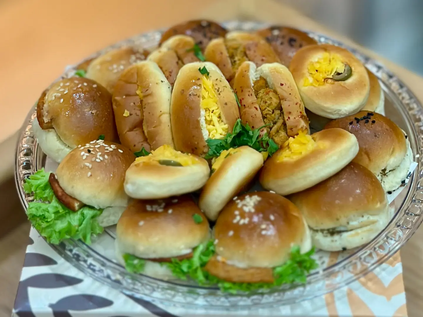 صحن فطائر مشكل