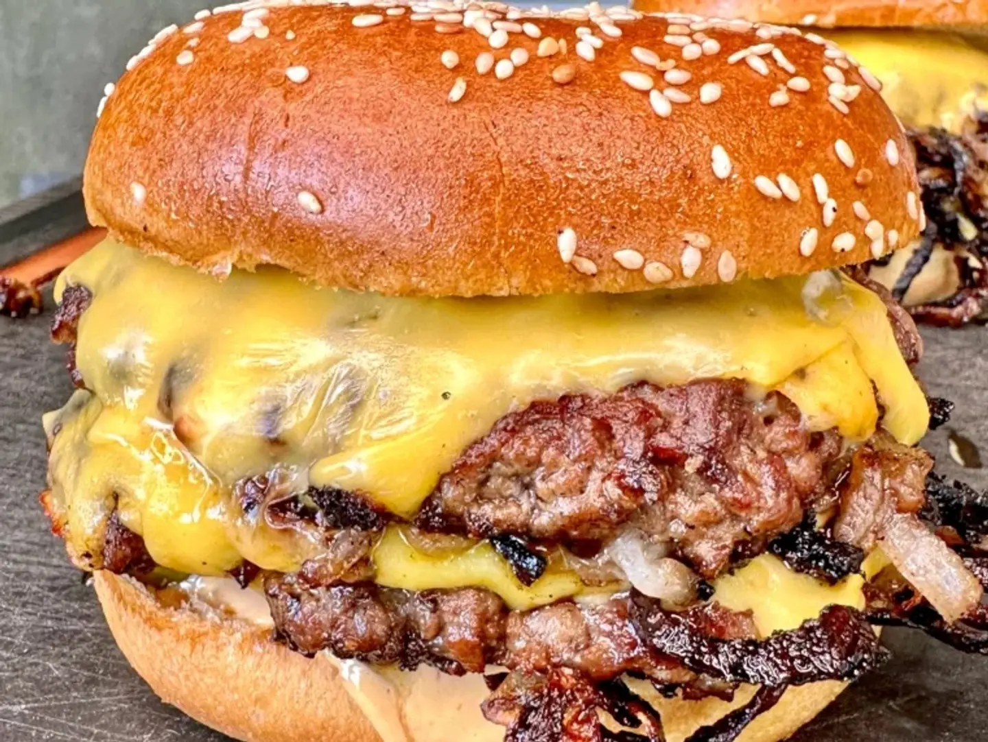 سماش لحم بقري مزدوج