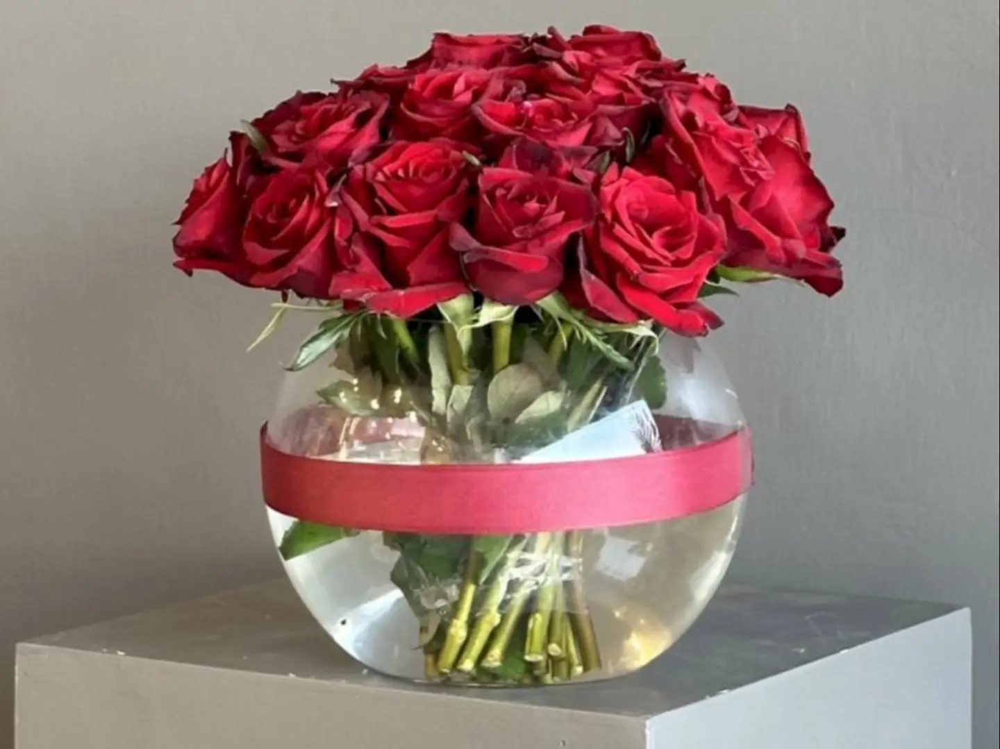 فازة اروز الاحمر الدائريه 010