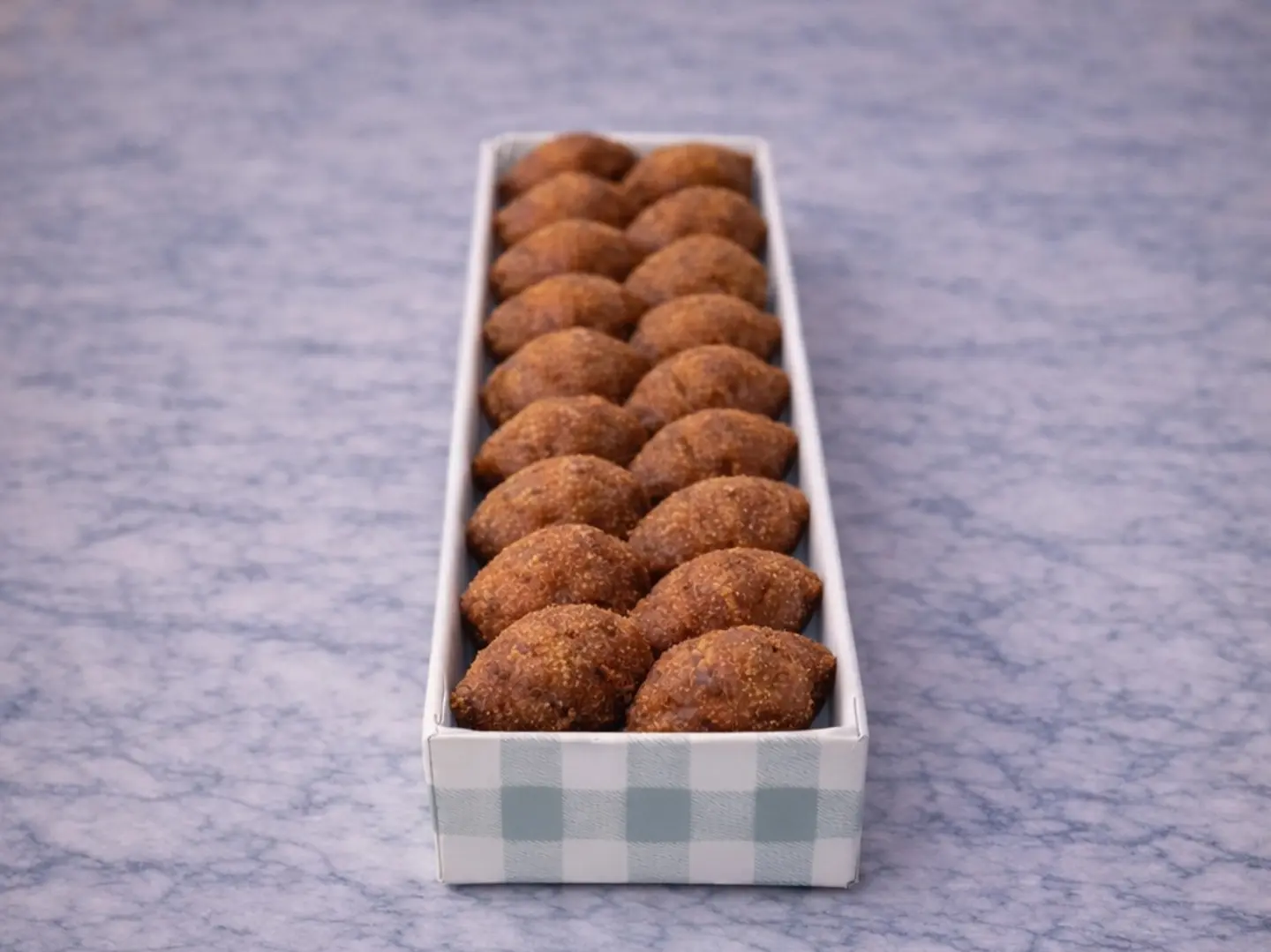 Al Luqma Box Bulgur Kibbeh With Chicken