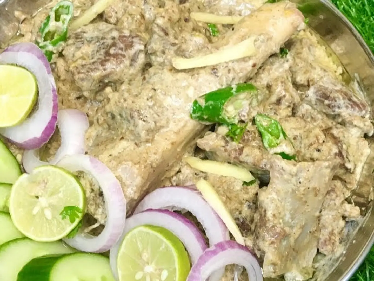 كراهي لحم غنم أبيض