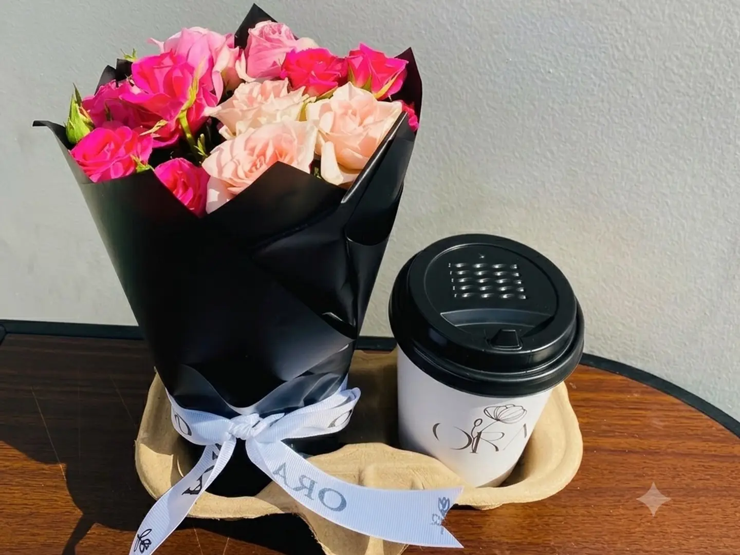 Coffee & Pink Mix Bouquet