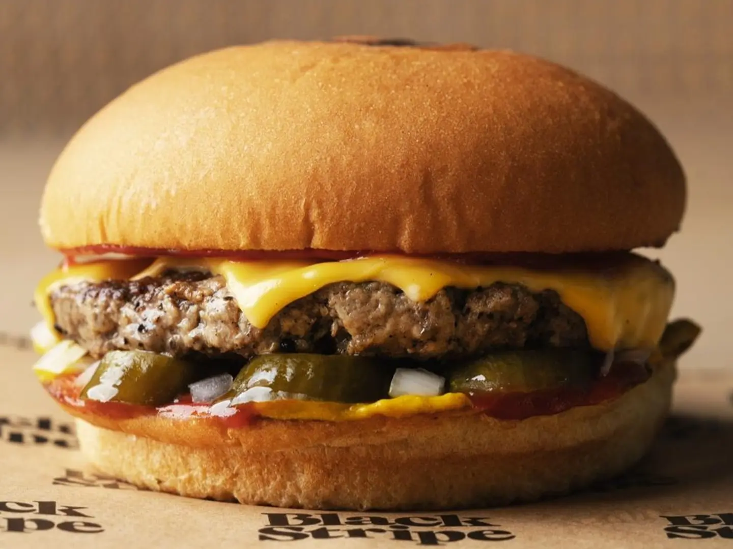 Classic Cheeseburger
