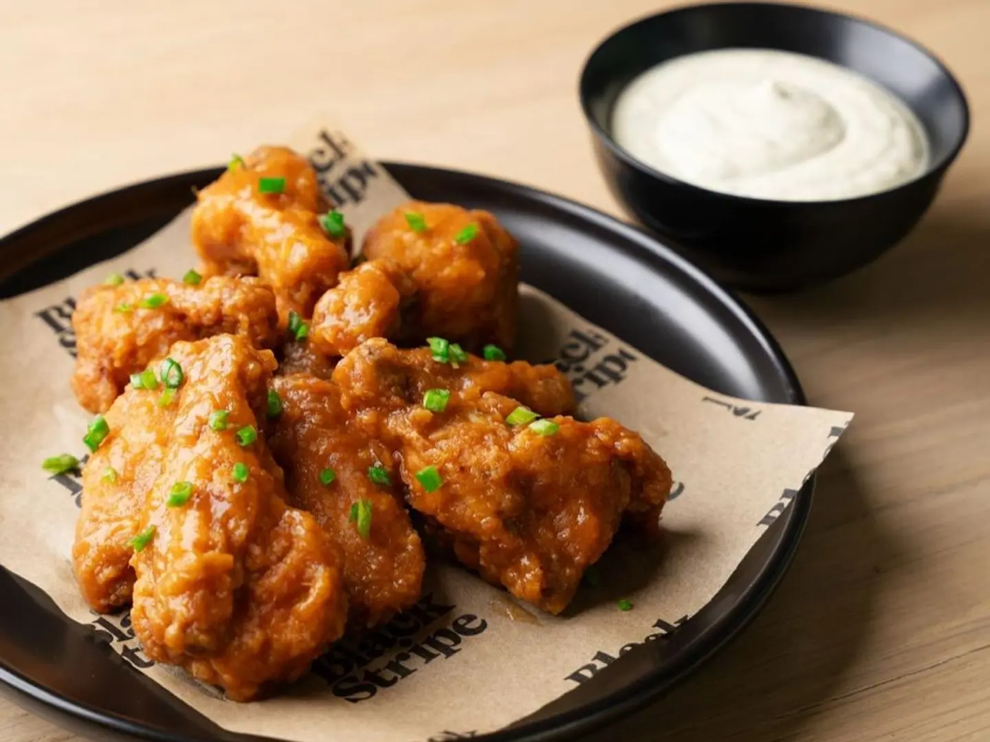 Signature Chicken Wings(Tangy Tomato Sauce Reduction)