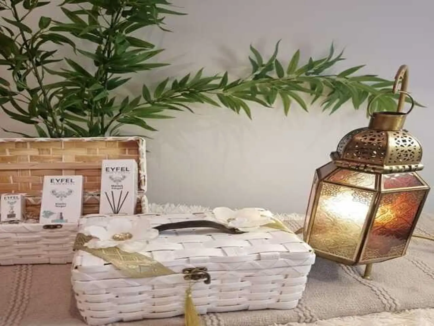 بوكس المعطرات الابيض