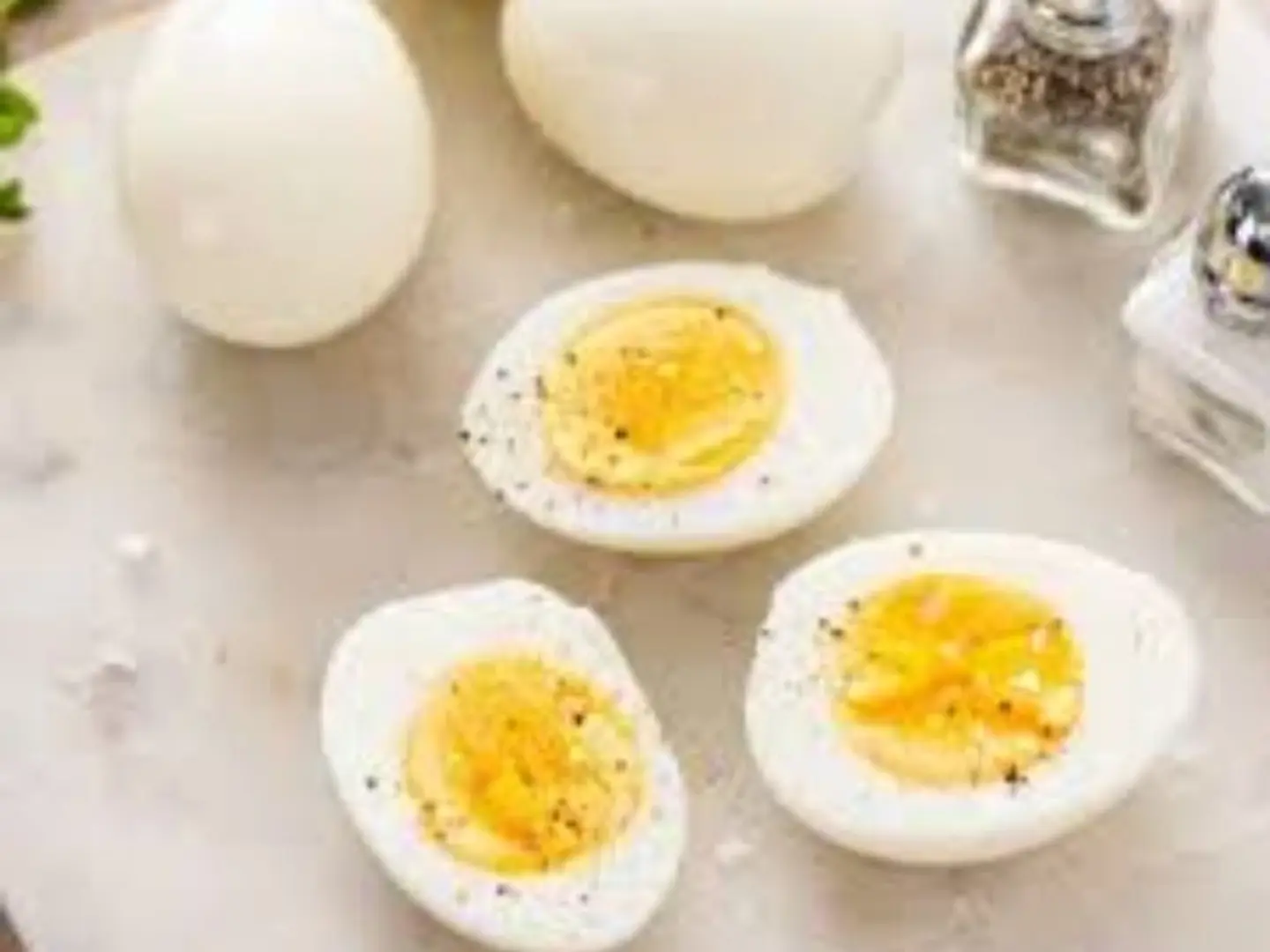 بيض مسلوق