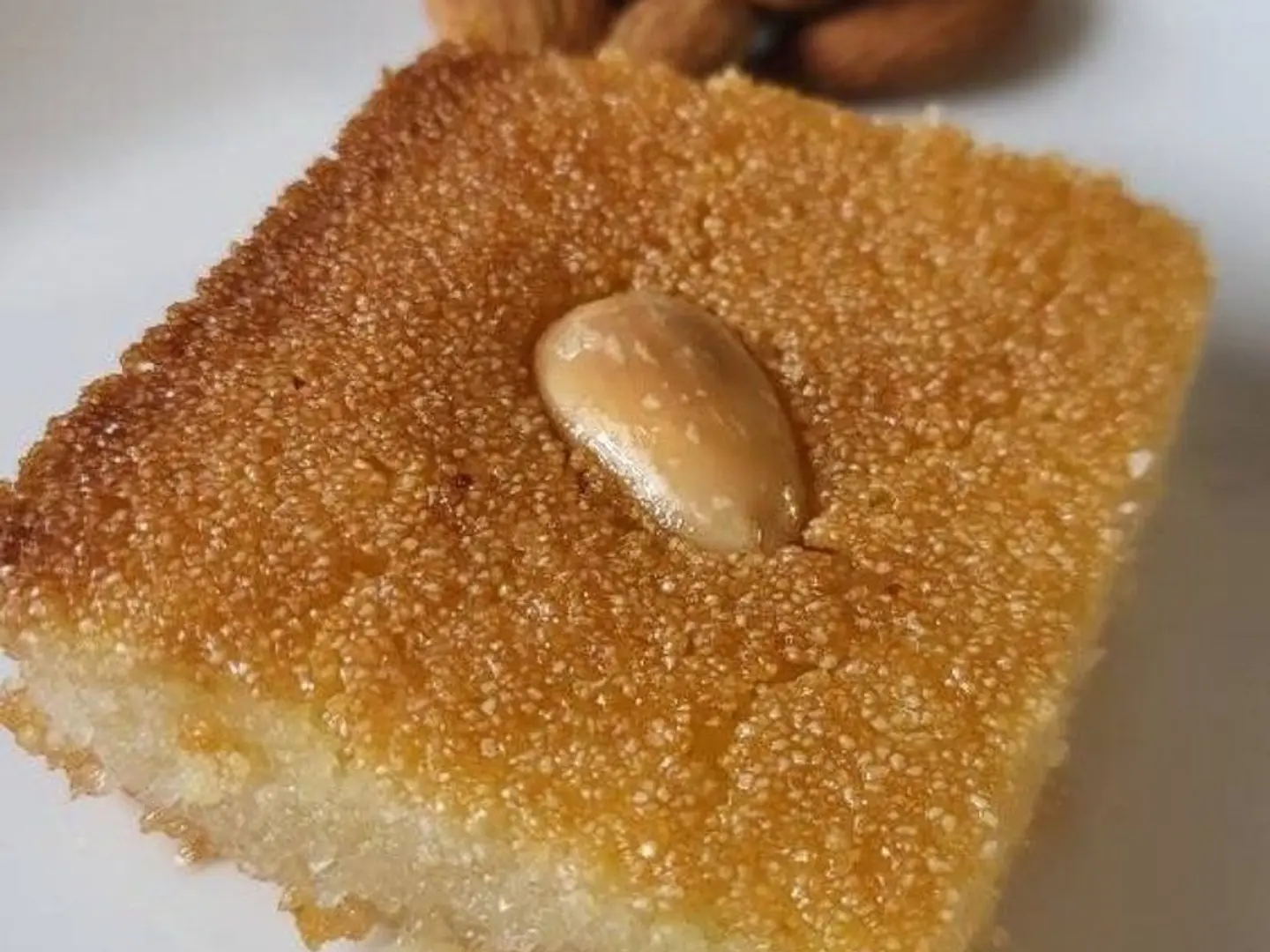 Harissa With Cinnamon And Classic Basbousa - Quarter Kilo