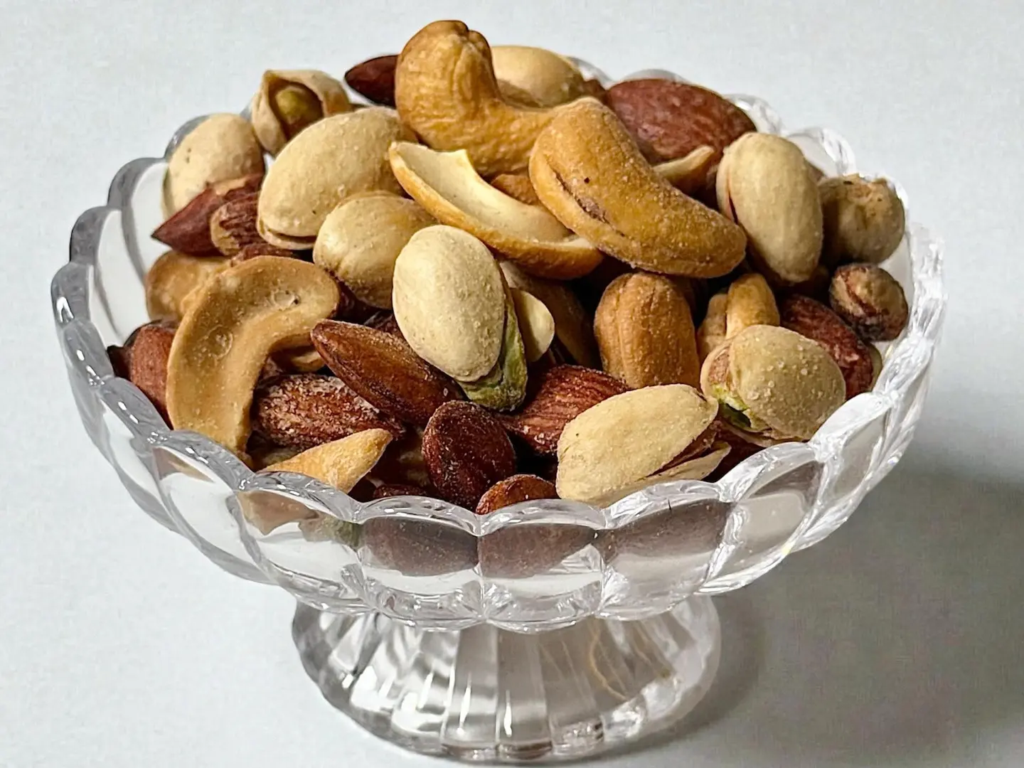 مكسرات مشكل