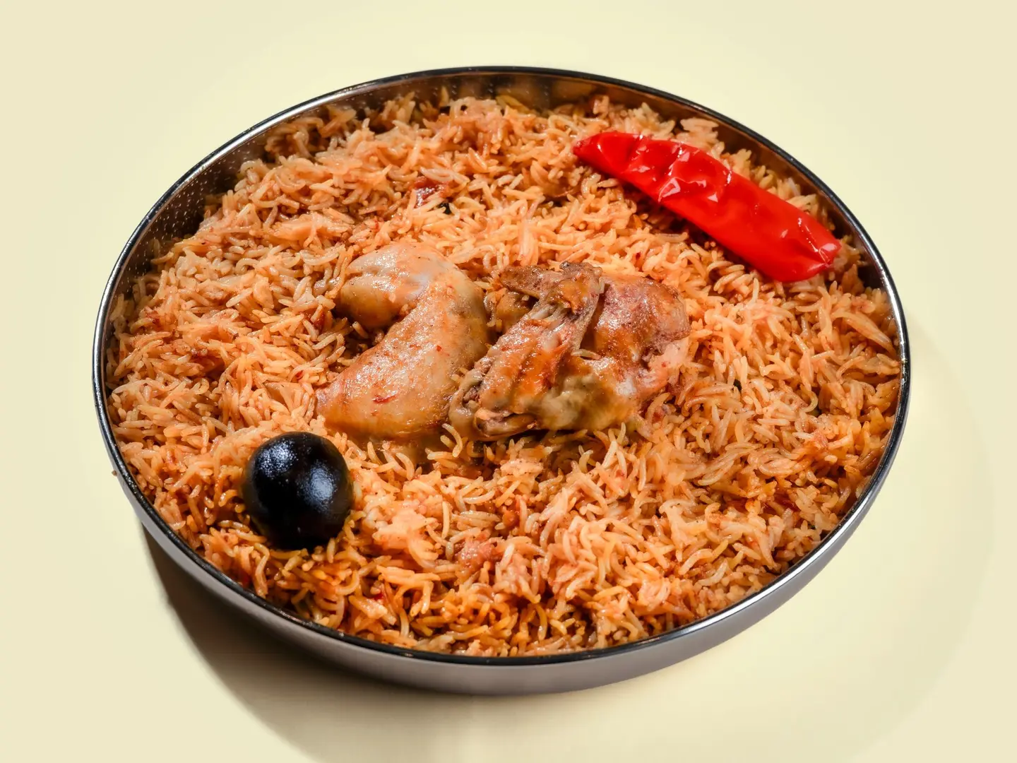 مضغوط أحمر
