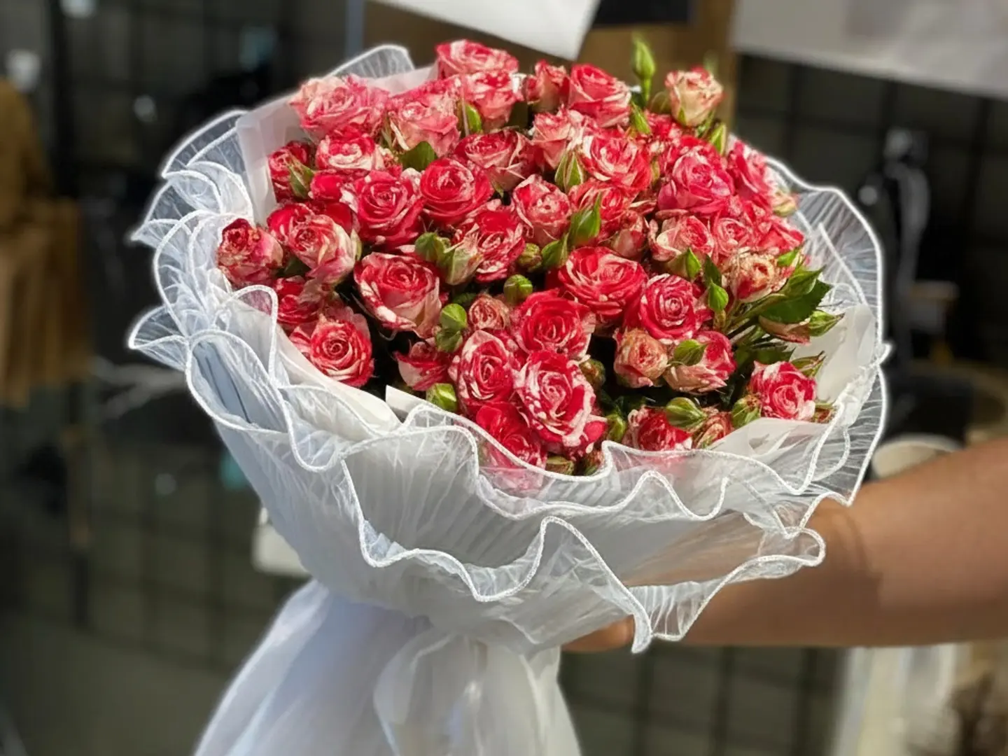 The White Elegance Bouquet