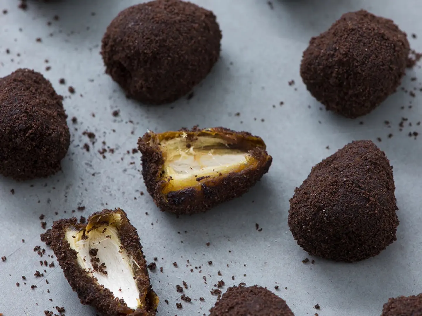 تمر سكري محشي اوريو مغطى اوريو ربع كيلو