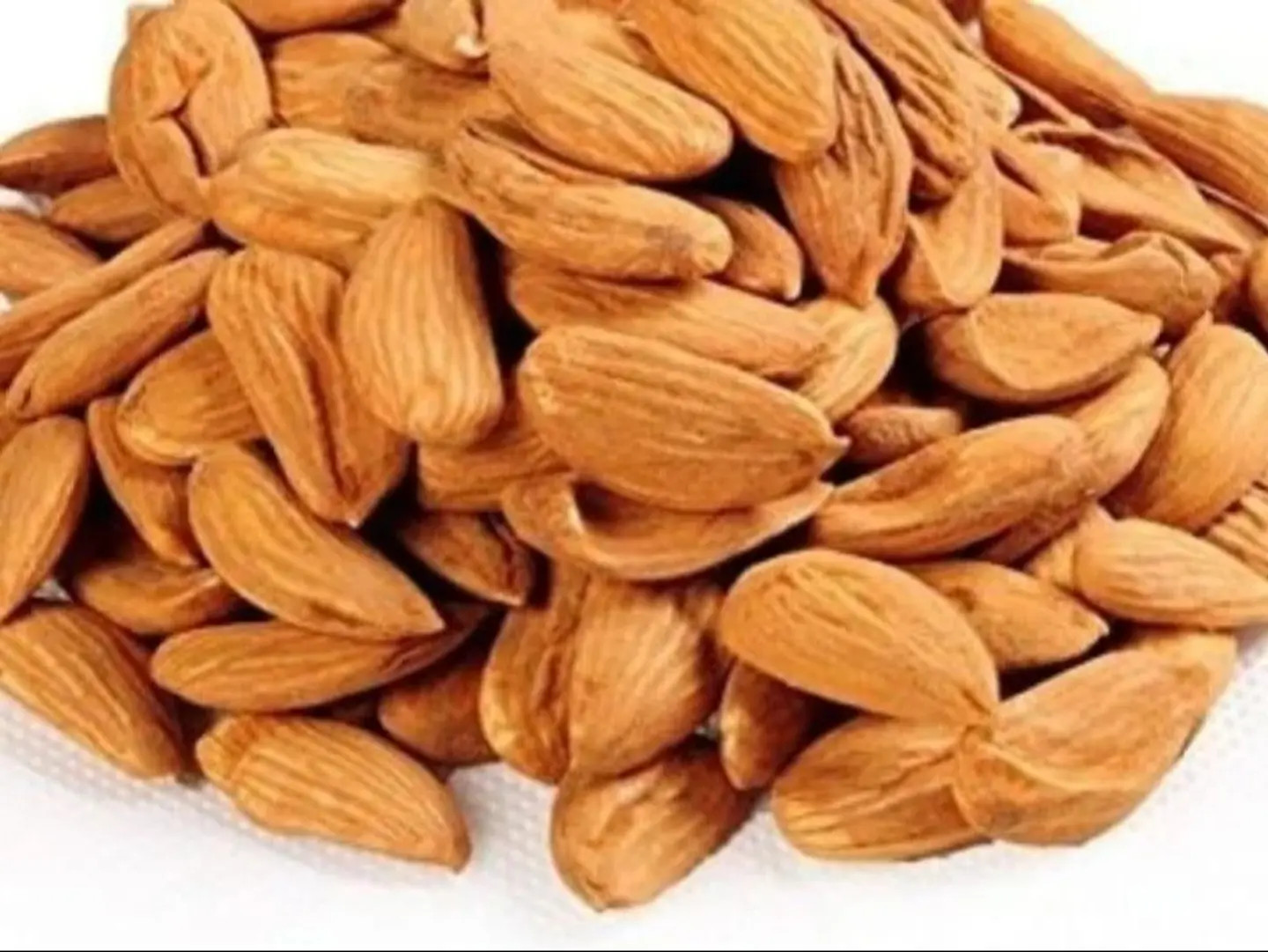 لوز افغاني حبة طويل ربع كيلو