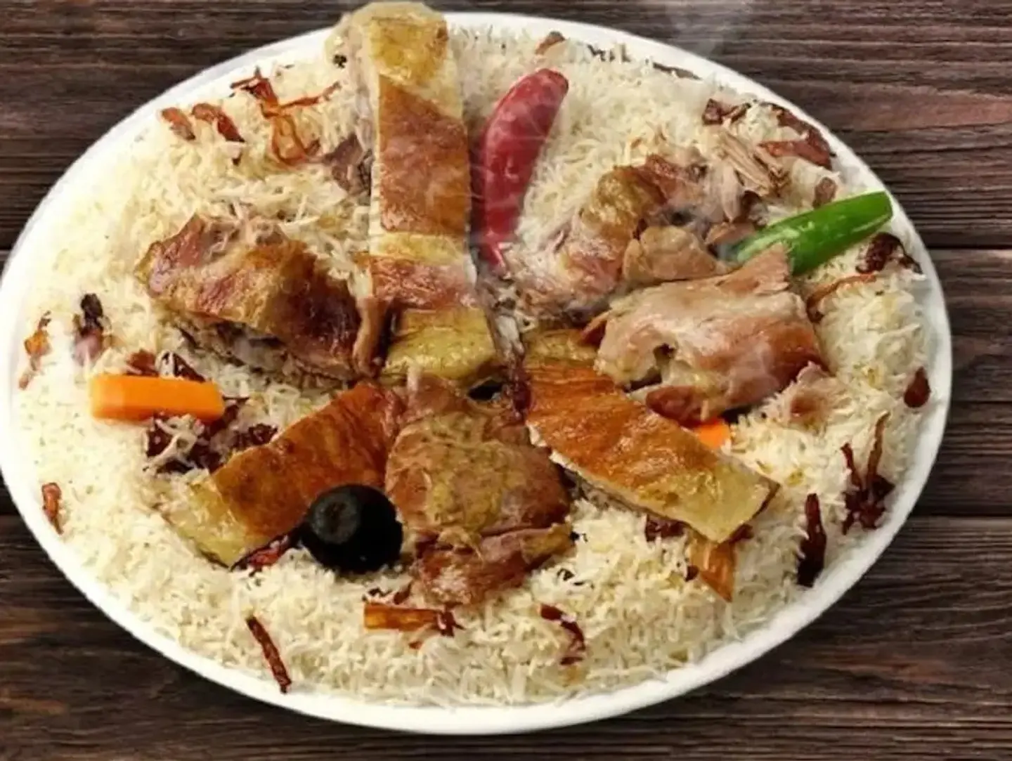 عرض نفر لحم