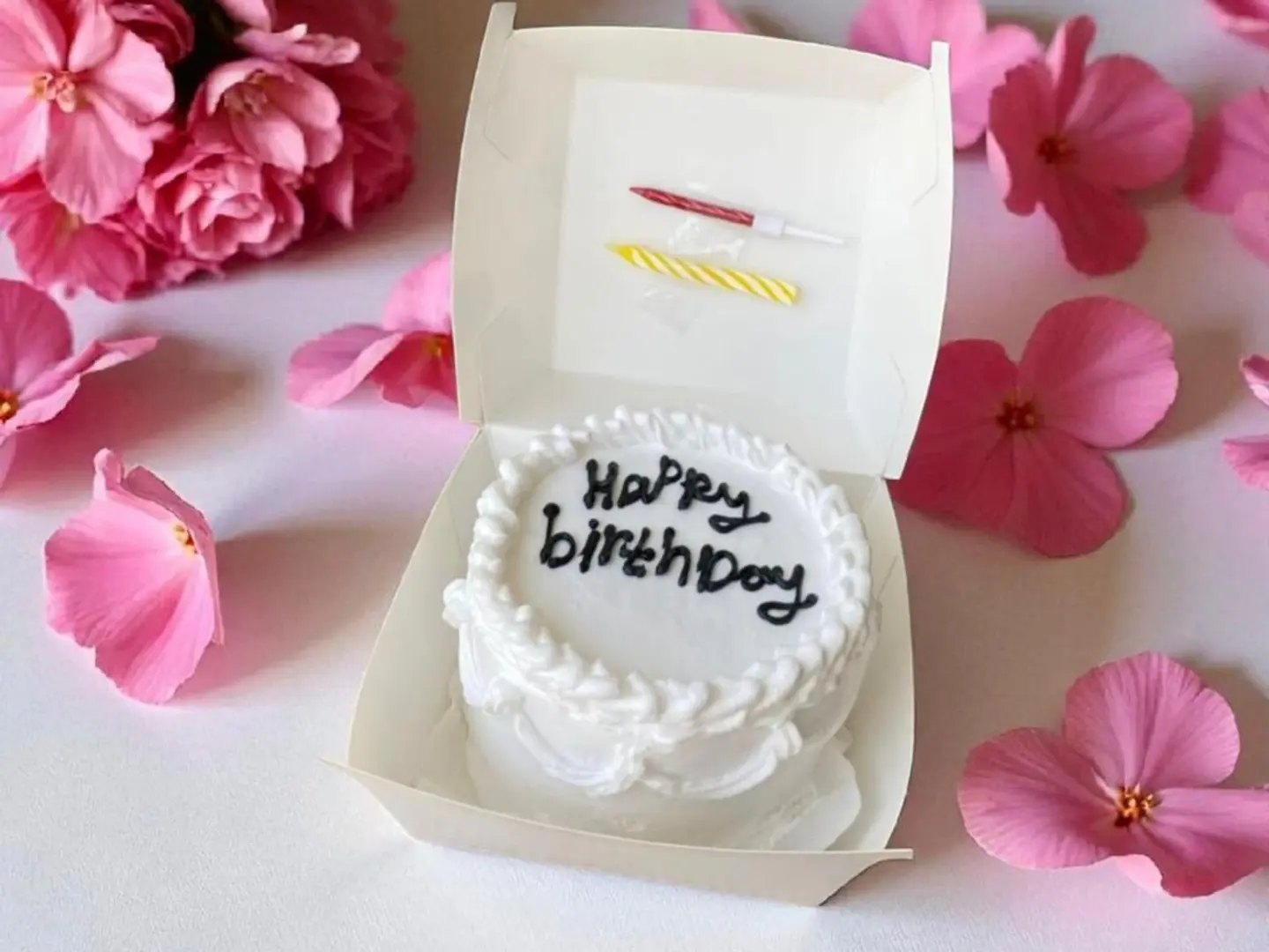 Korean Mini Vanilla Birthday Cake