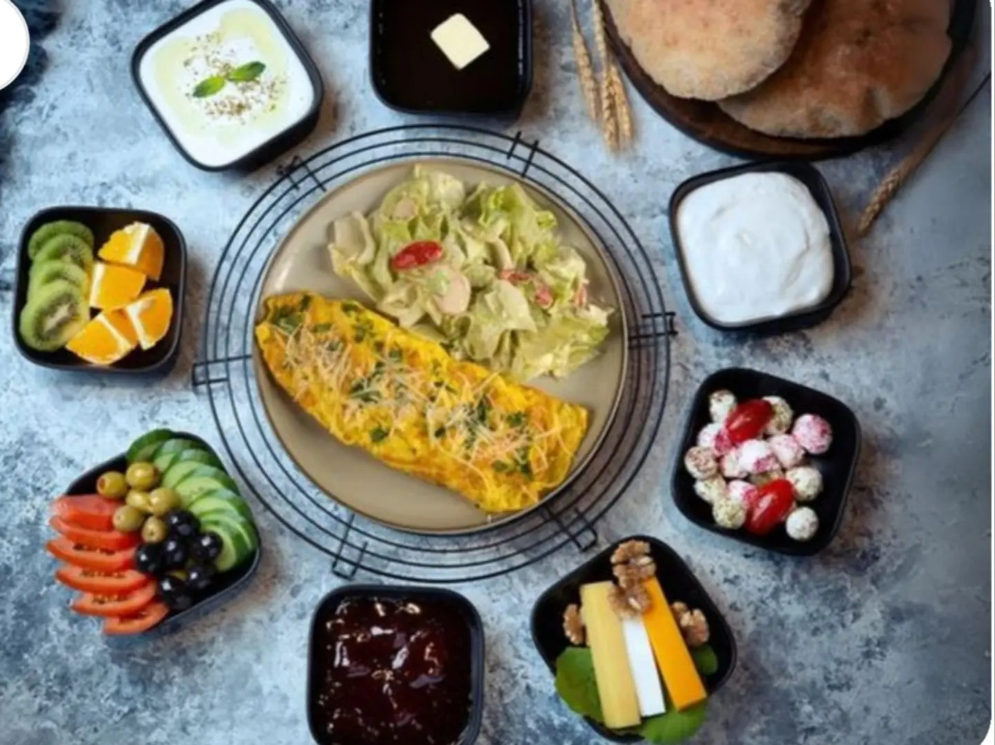 فطور مشراق (اومليت بالجبنة )