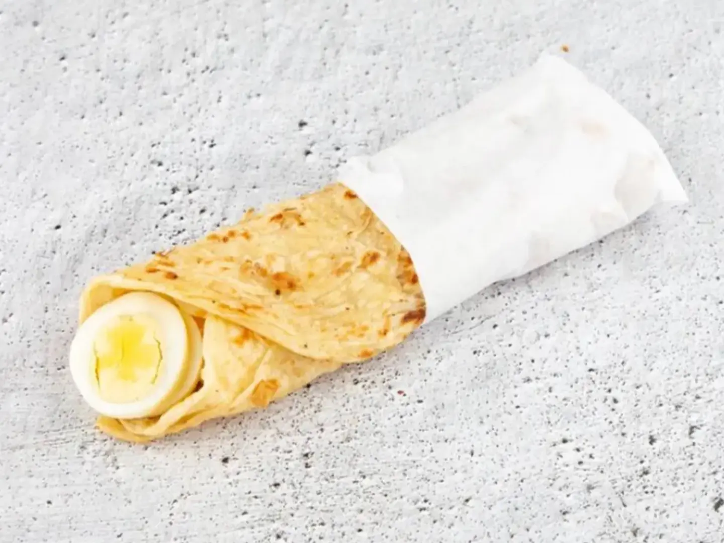 شباتي بيض مسلوق