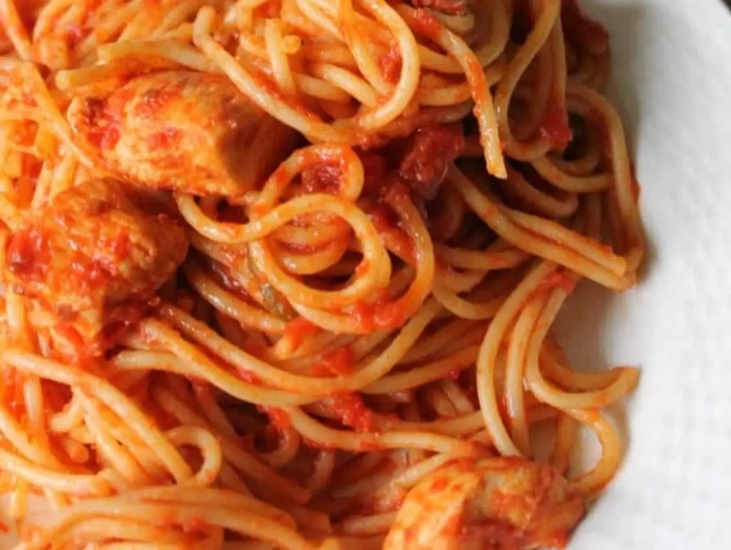 Spaghetti Red