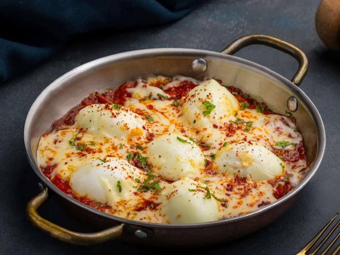 بيض تركي مع جبنة