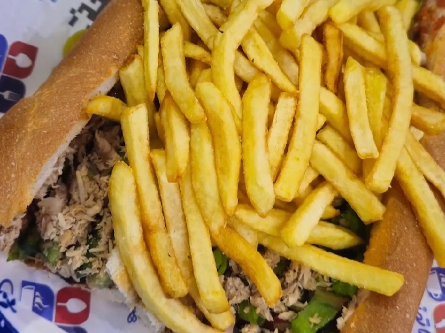 سندوتش تونة