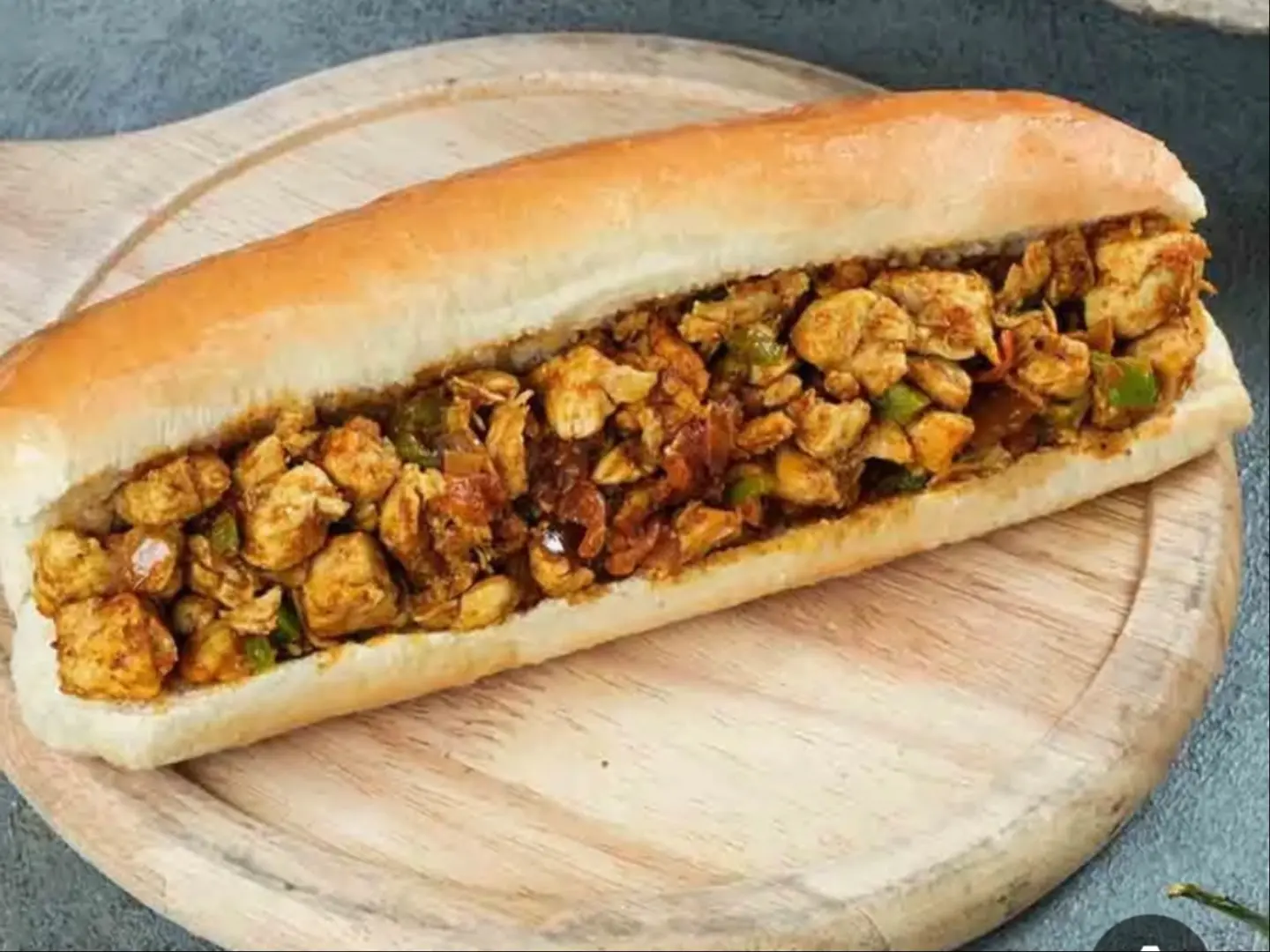 ساندوتش مقلقل دجاج