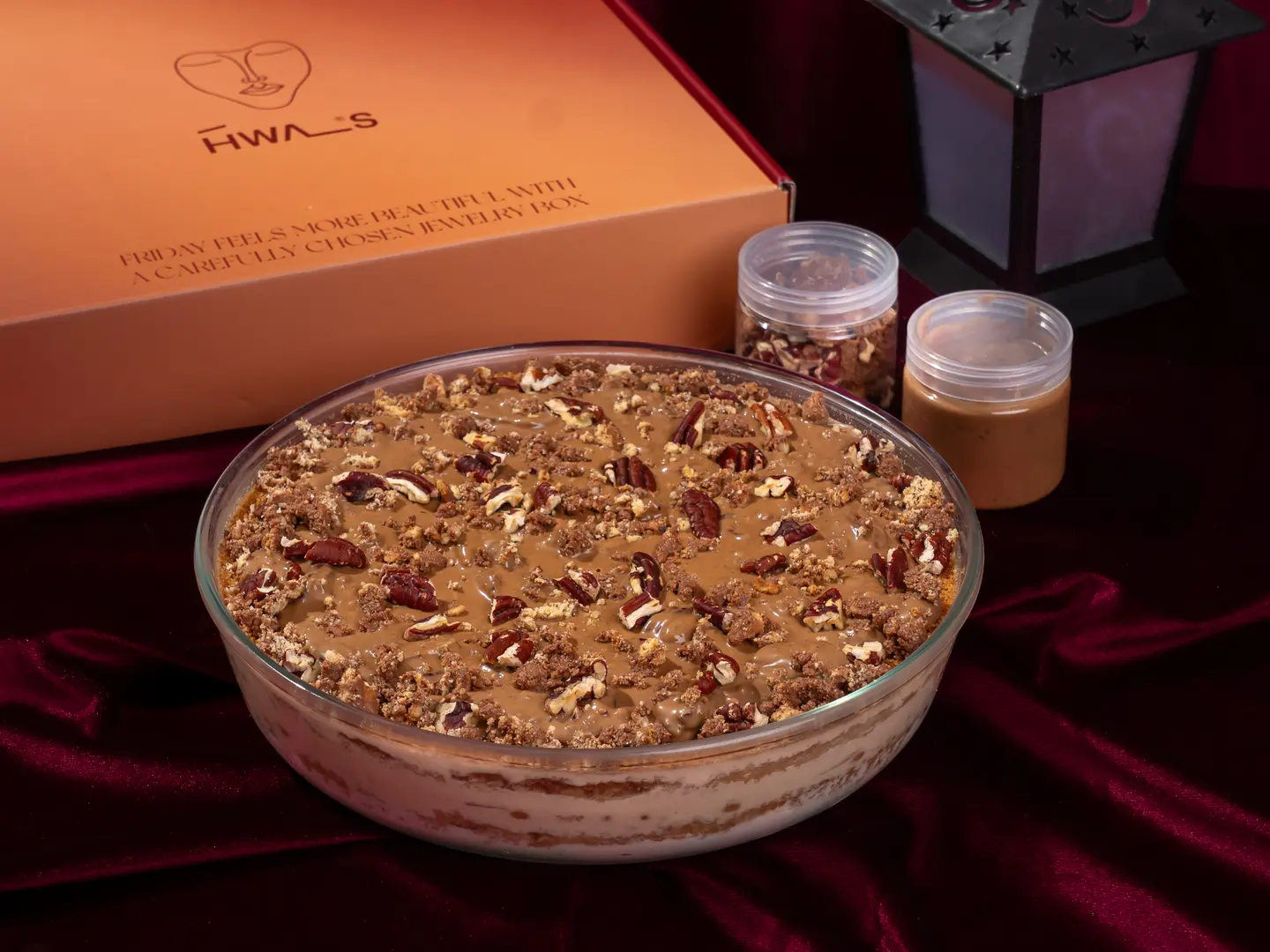 Pecan Cake Box