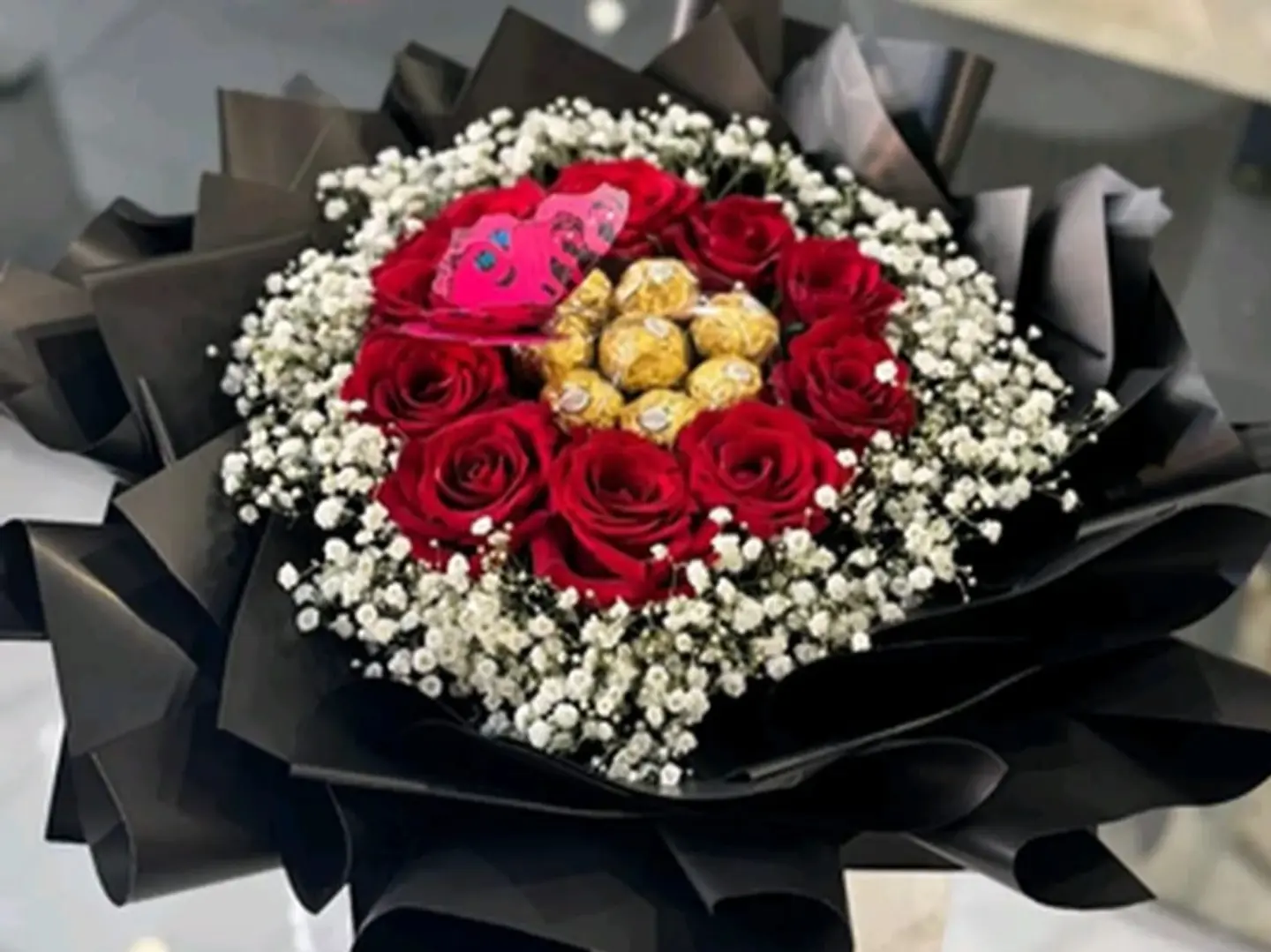 &11 Looking Light Bouquet