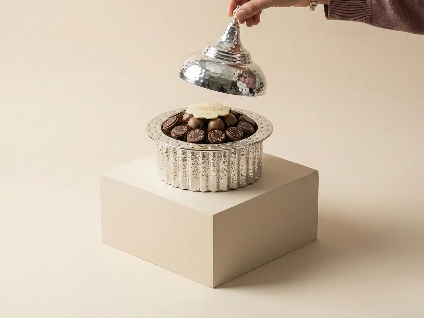 Small Stainless Steel Vase With Lid