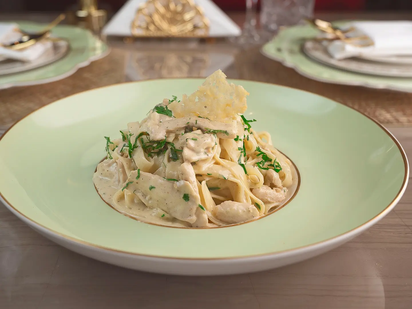 فيتوتشيني دجاج