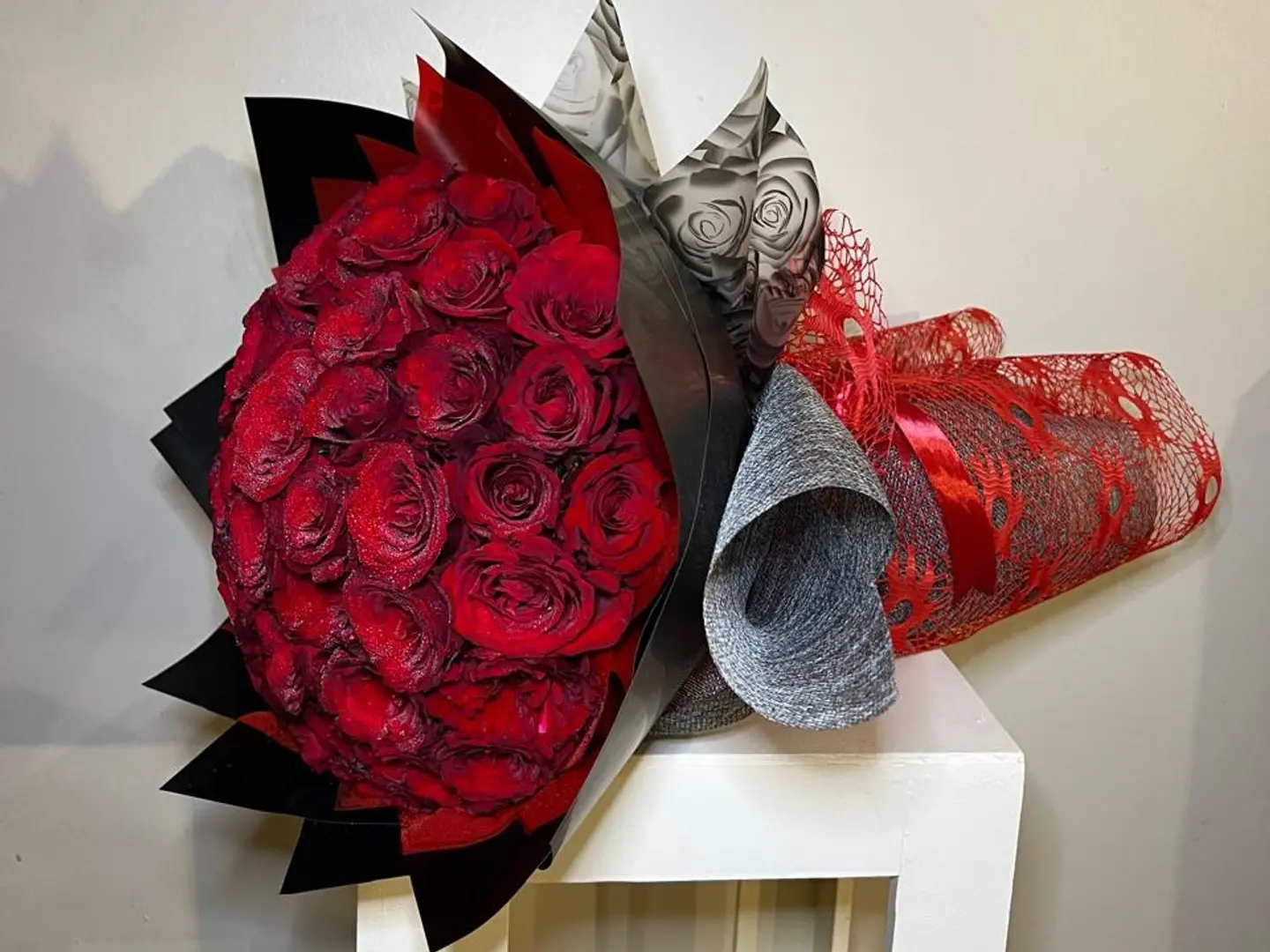 باقة الحب الحمراء