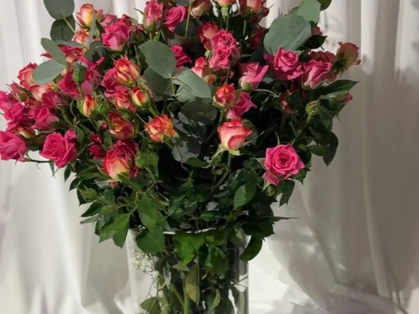 فازة ورد بينك