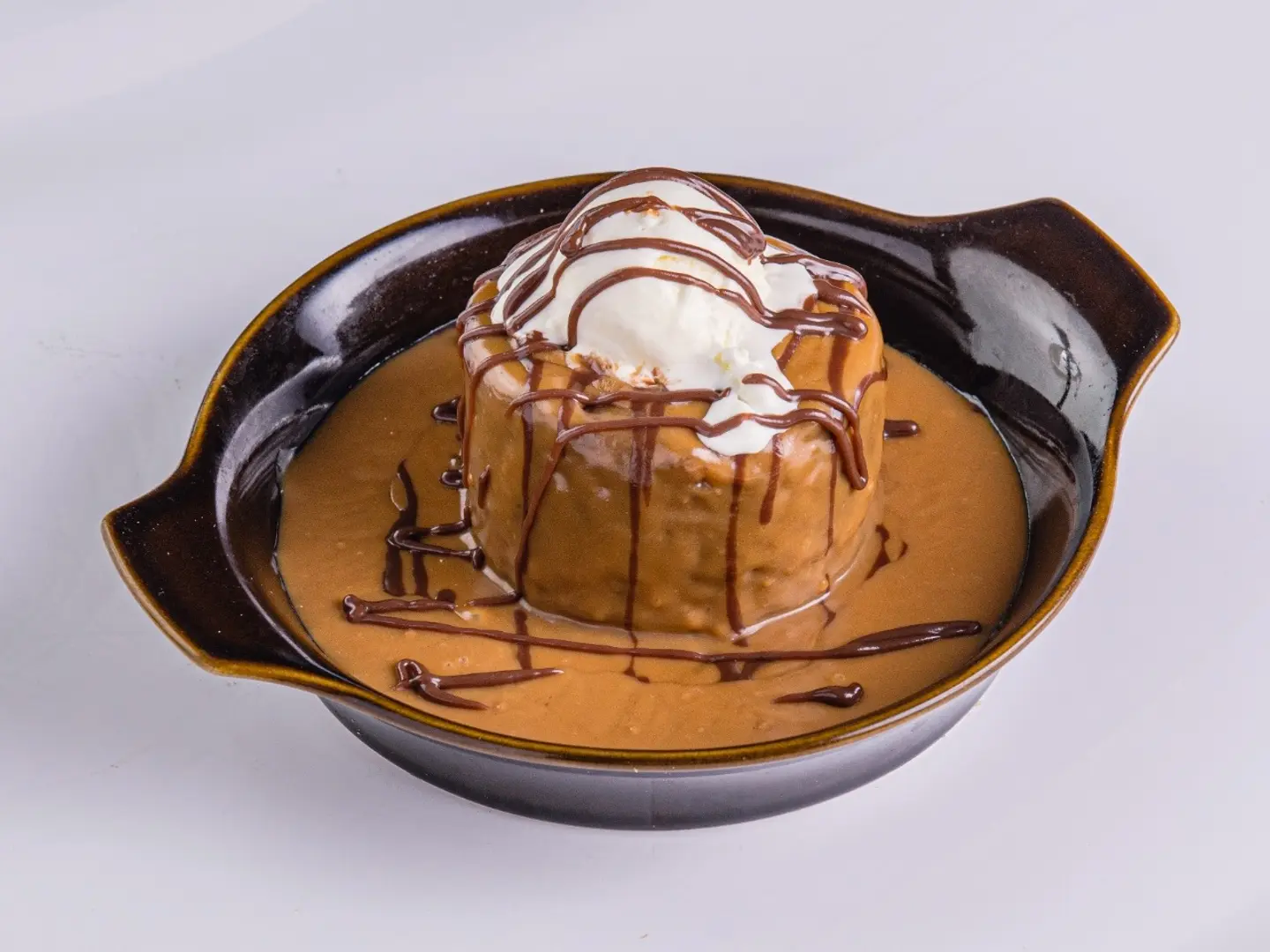 Nutella Caramel Cake