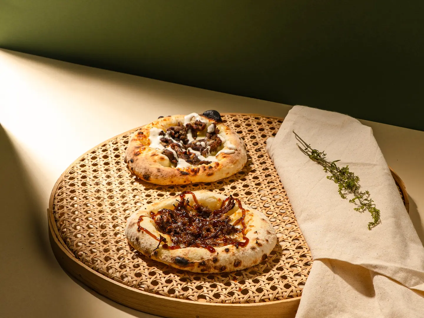 ستيك بالترافل